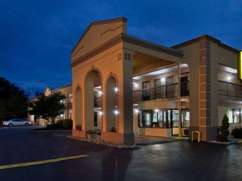 Super 8 By Wyndham Knoxville West/Farragut Extérieur photo